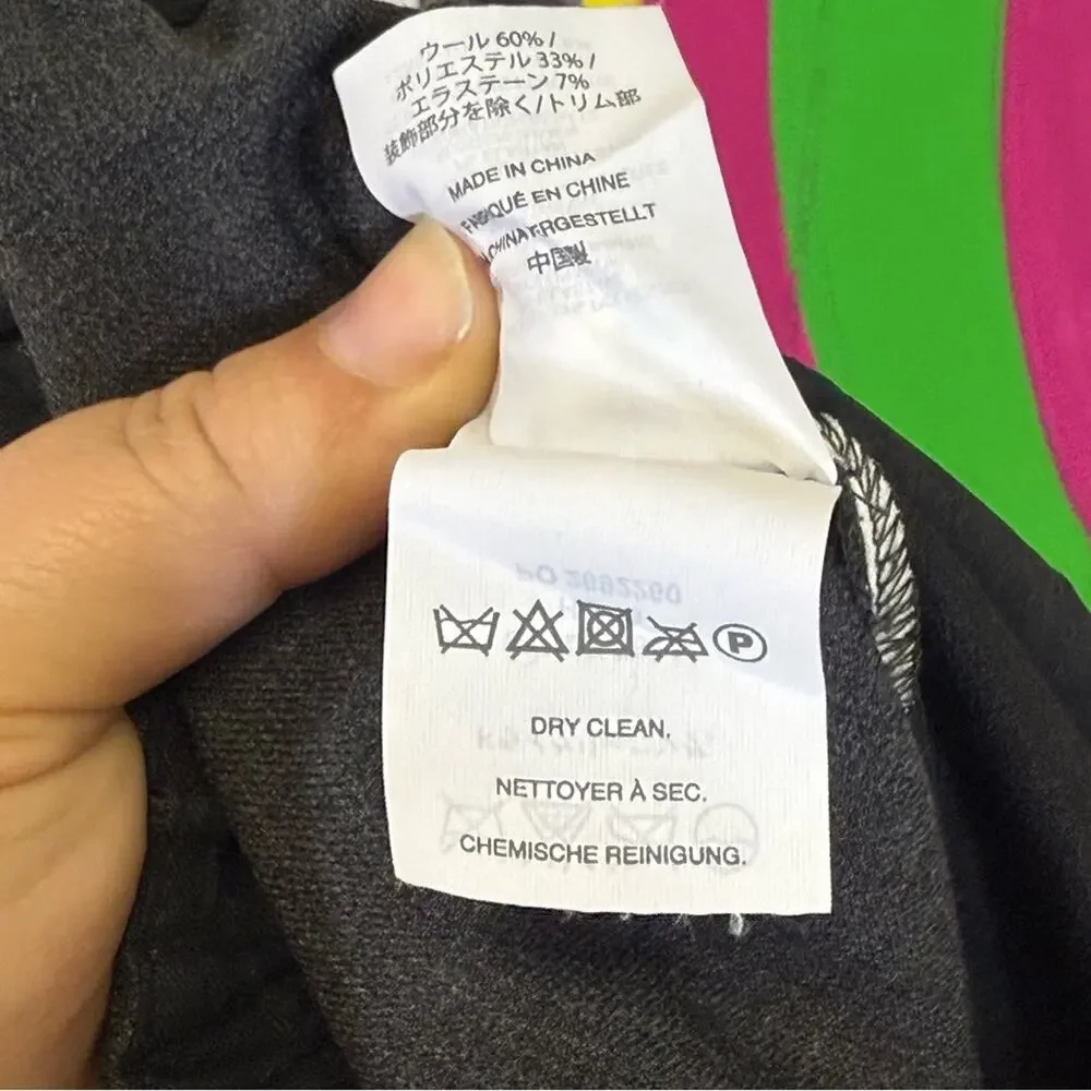 J. Crew, Gray and White Capris with Stretch Waistband. Size 6. Excellent cond!